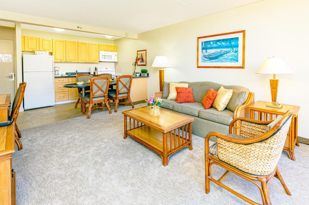 Mountain Views & Steps To Beach - Free Parking! Honolulu Exterior photo